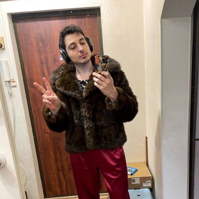 Оганесян и Черно оставили сына без праздничных каникул