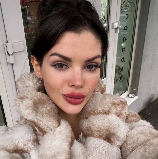 Анна Евстропова: Поругалась с мамой