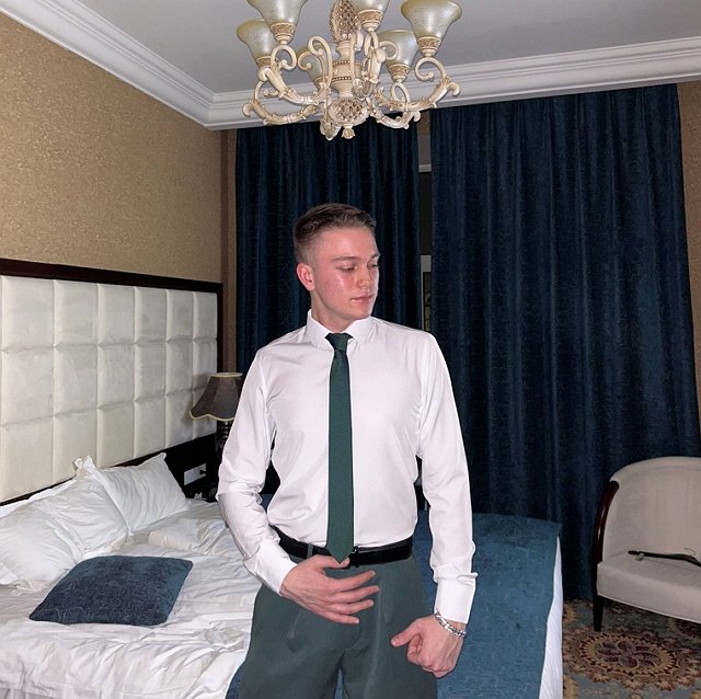 Артём Гавришов: Вы не на помойке нашли себя Артём Гавришов: Вы не на помойке нашли себя