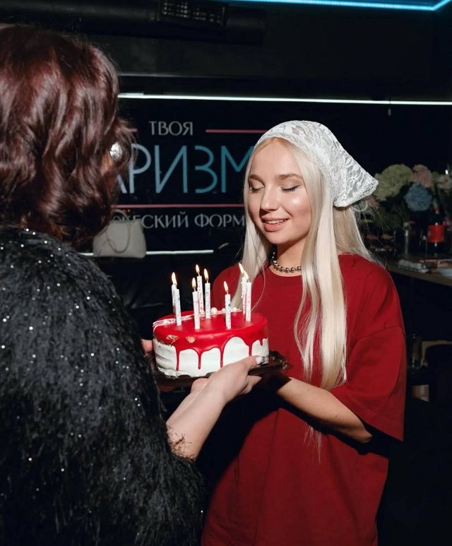 Анастасия Филиппова: Долго думала отмечать или нет