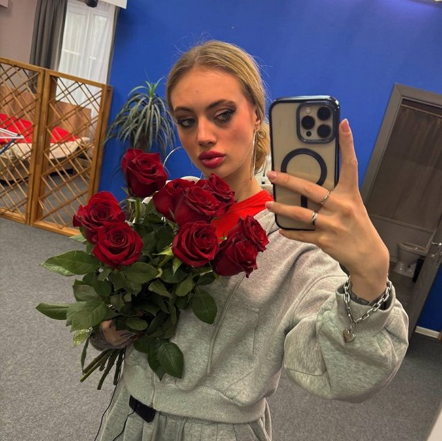 Квашникова видит в Алике конкурента за время в эфирах Дома-2 Квашникова видит в Алике конкурента за время в эфирах Дома-2