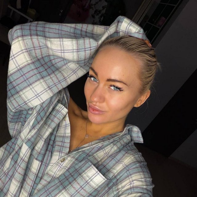 Никита Гуранда задумал соблазнить Элину Рахимову? Никита Гуранда задумал соблазнить Элину Рахимову?