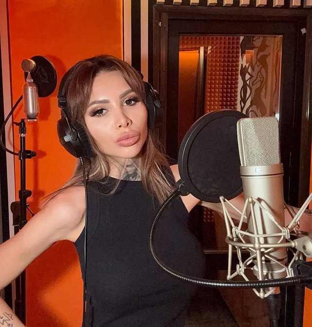 Клавдия Безверхова: Между нами ничего нет и не было Клавдия Безверхова: Между нами ничего нет и не было