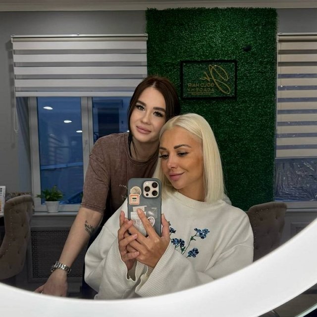 Елена Тепловодская: Смотрите, какая я блонди Елена Тепловодская: Смотрите, какая я блонди