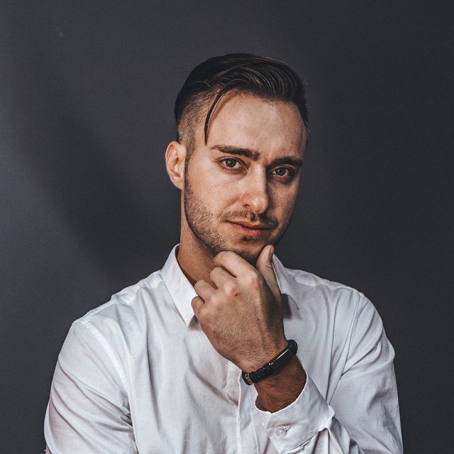 Благодаря Алексею Безусу стало известно имя парня Анны Брянской