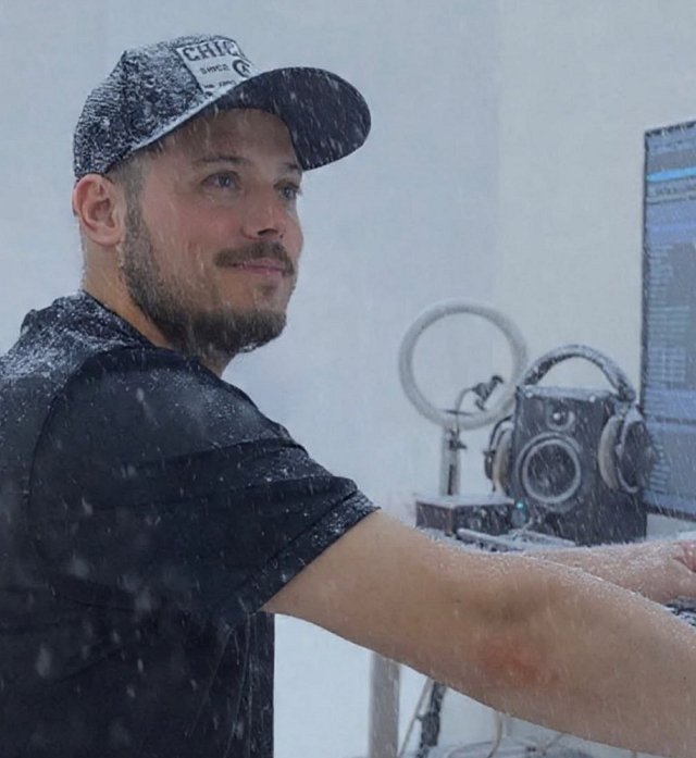 Евгений Ромашов: Человеку нужен человек... Евгений Ромашов: Человеку нужен человек...