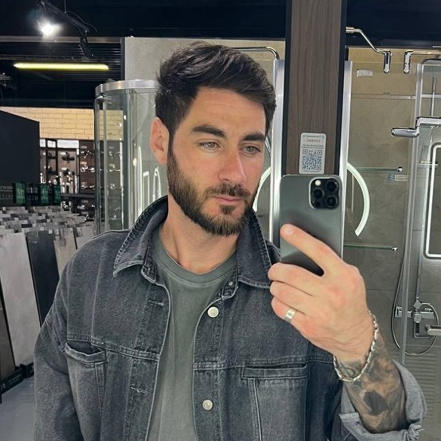 Салибеков готов платить деньги за общение с любимым братишкой