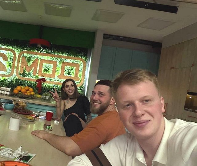 Никита Утенков хочет выгнать с проекта всех домовских пенсионеров