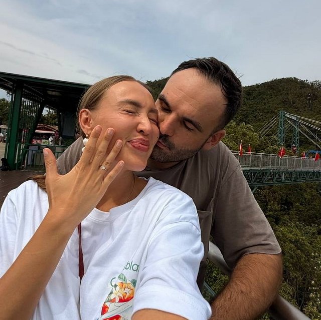 Лиза Полыгалова с возлюбленным выбрали дату свадьбы