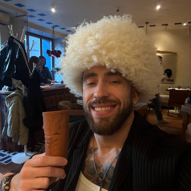 Катя Квашникова отметила день рождения с Игорем и мамой