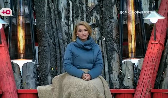 Ксения Нечаева снова унижается перед Степаном Карповым