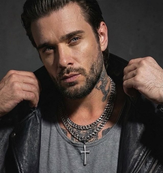 Евгений Ромашов: Ловушка «самозванца» Евгений Ромашов: Ловушка «самозванца»