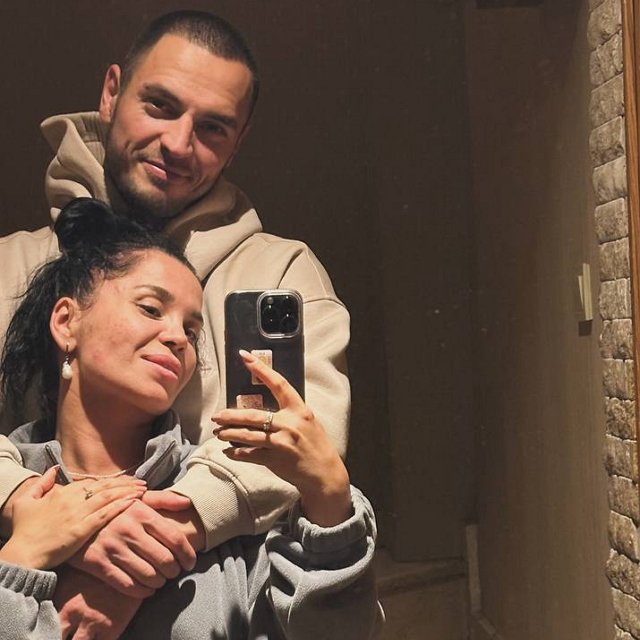 Юлия Колисниченко готова на всё ради брака с Волгиным? Юлия Колисниченко готова на всё ради брака с Волгиным?