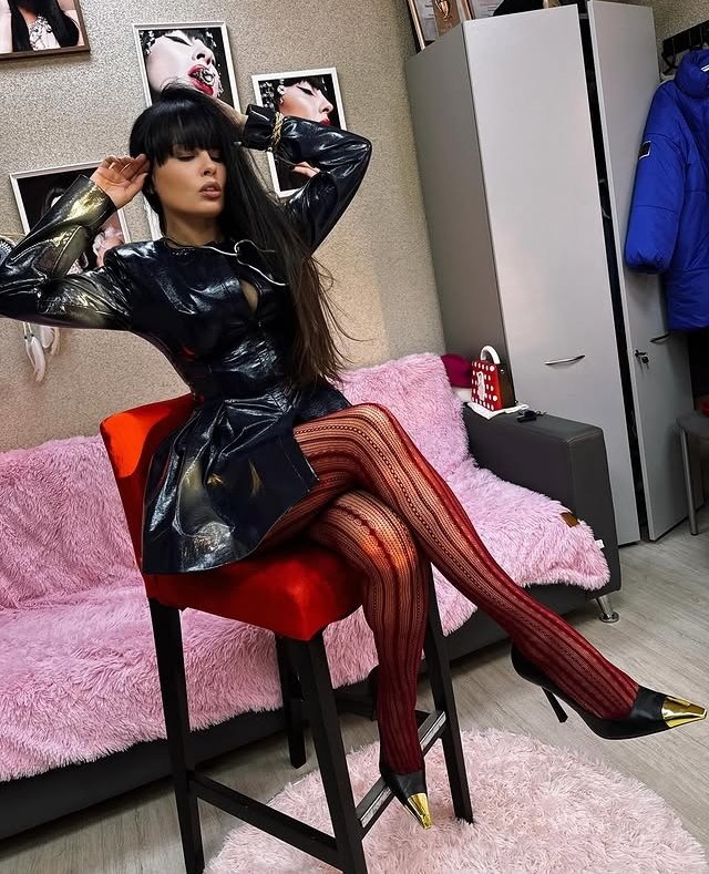 Нелли Ермолаева: Мой помощник на проекте