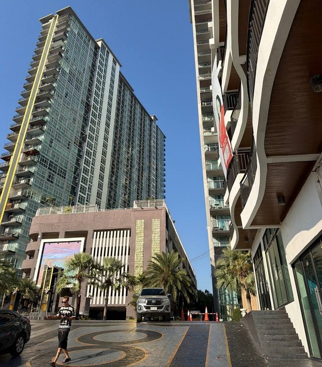 Элина Рахимова: Я села не на свое место Элина Рахимова: Я села не на свое место