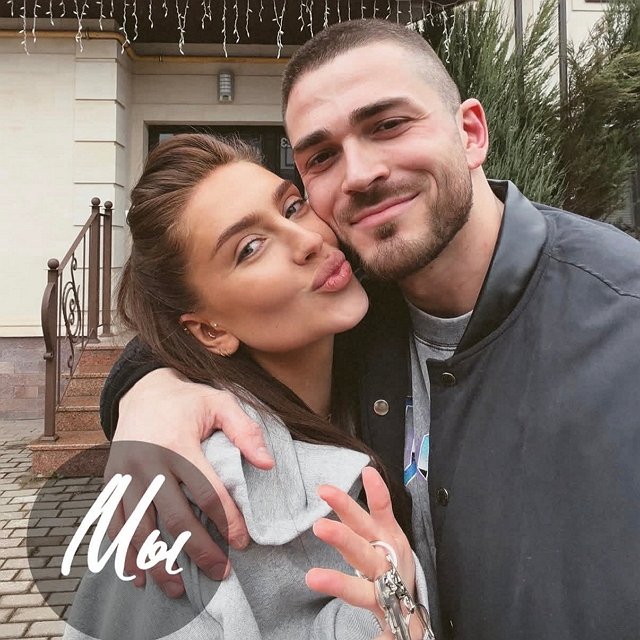 Роман и Татьяна Капаклы купили таунхаус в Подмосковье