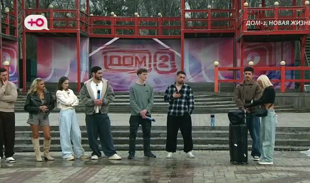 Антону Беккужеву не стоило делать предложение Элине Рахимовой