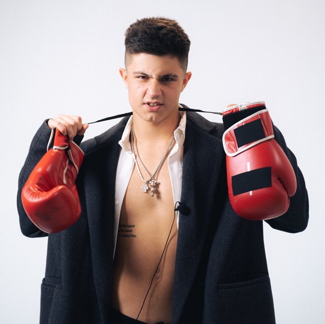 Никита Гуранда и Владимир Балан отказались от схватки на ринге Никита Гуранда и Владимир Балан отказались от схватки на ринге