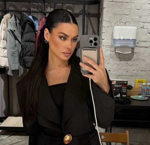 Поклонники Ирины Пинчук выясняют, кто её обидел