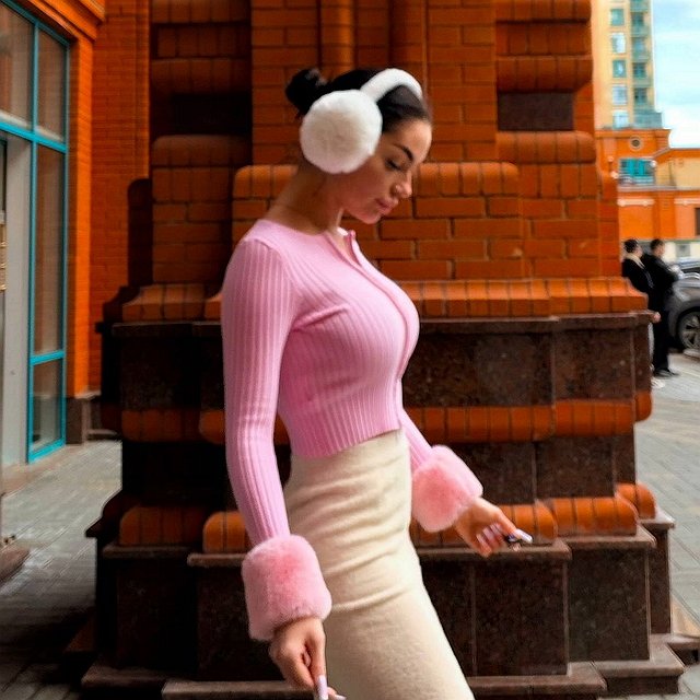 Катя Скалон не может жить без коррекции своей внешности