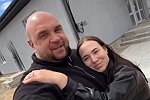 Глеб и Анастасия Жемчуговы стали владельцами дома