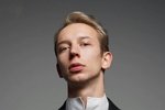 Артём Рышковский: Я неискренний и театральный?