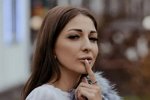 Яна Захарова: Есть неприятная правда
