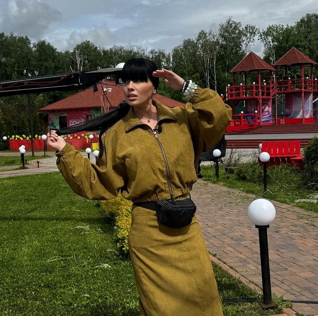 Нелли Ермолаева: Пока не буду говорить, что за бизнес