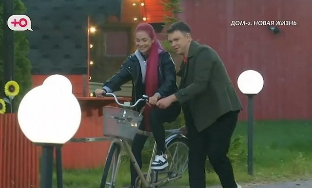 Тигран Салибеков обратил своё внимание на новенькую